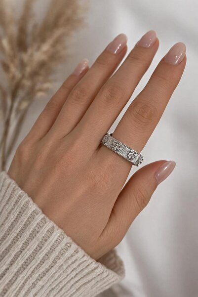 BESTYSO Silver Vintage Patterned Adjustable Steel Ring