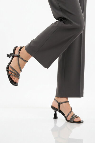 Aspor Black Stone Embellished Women's Heeled Sandals