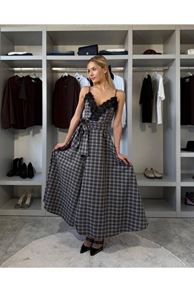 FLOWERİNG Γυναικείο φόρεμα μάξι με Καρό τιράντες και Δαντέλα τιράντες με λουρ...