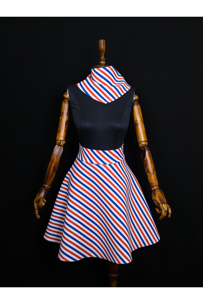 Sihirli Düğmeler Designer Skirt