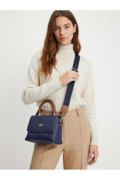 Just Polo Women's hand and shoulder bag