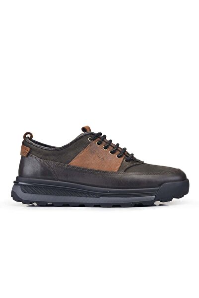 Nevzat Onay Nubuk Siyah Bağcıklı Sneaker