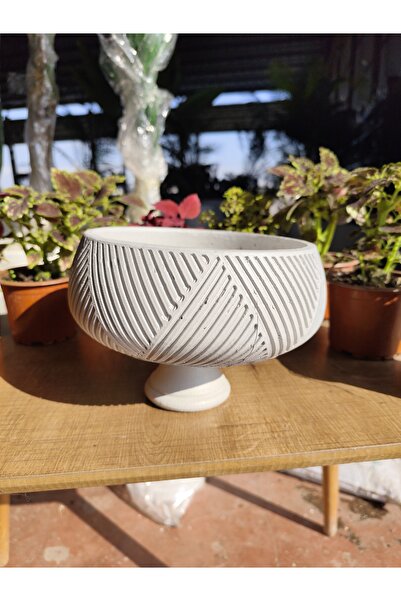 Yades Dekoratif Modern Geometrik Desenli Ayaklı Taş Saksı - Büyük Boy Tasarım...