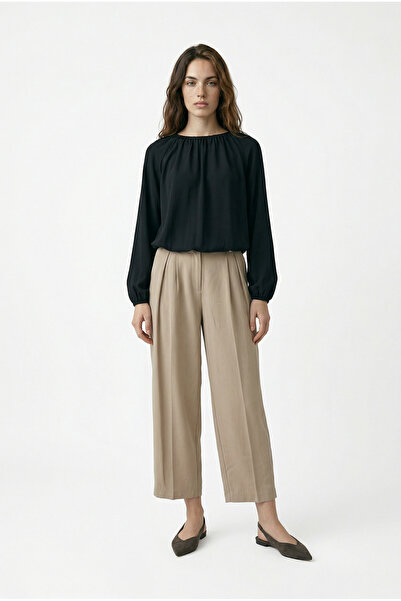 ALLDAY Black-Collar Blouse Ruched