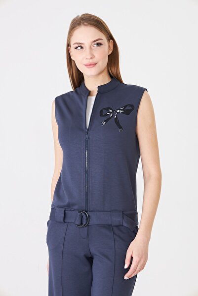 Sortie Жіночий жилет з прямим коміром, бантиком, принтом, блискавкою та ремен...