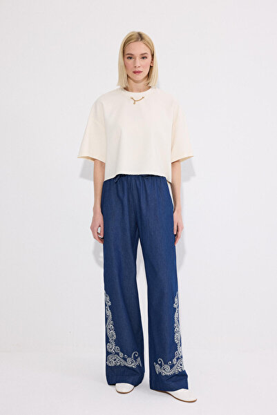 Touché Privé Embroidered Pants with Elastic Waist