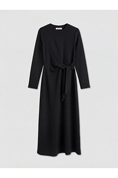 LC Waikiki Lcwaikiki Classic Black Crew Neck Dress with Tie Detail