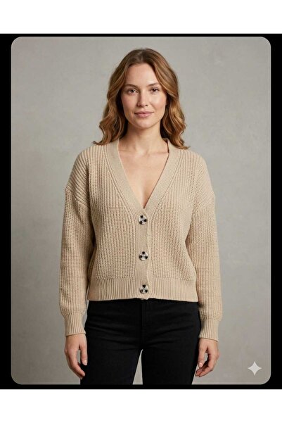 EGEMS Women's 3-Button Detailed Sports Brioche Knit Cardigan