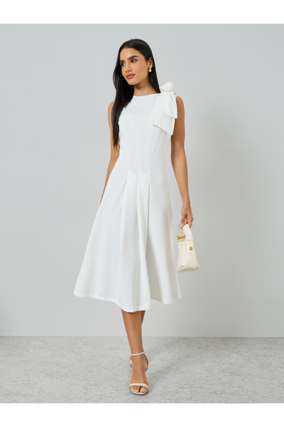 Take Two By Styli White Sleeveless Midi Dress with Flower Corsage