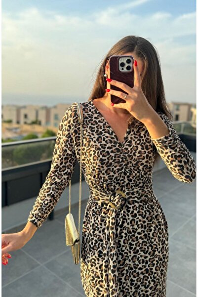 FLEX FASHION Дълга рокля от плат с леопардов принт, връзки в талията и разрез