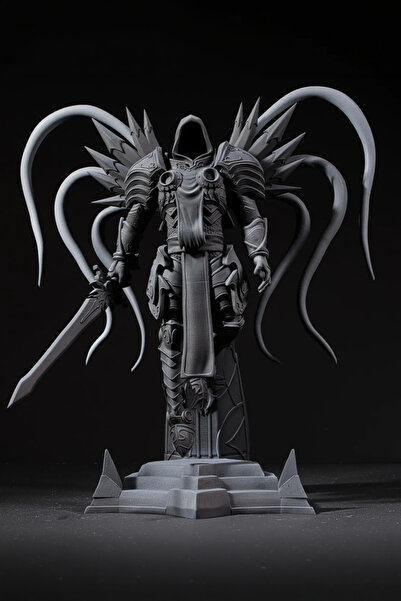 Mont Marte Diablo Tyrael Figure – Collectible Angel Warrior