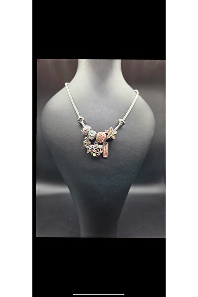 Rasa Gümüş Kaplama Çoklu Charm Detaylı Stil Kolye