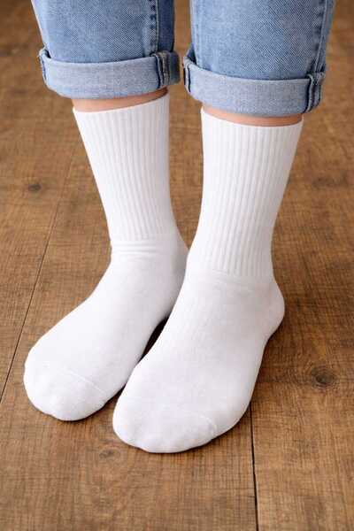 Moonrise Socks جوارب رياضية بيضاء 3 أزواج خياطة مخفية نعل من القماش الوبري
