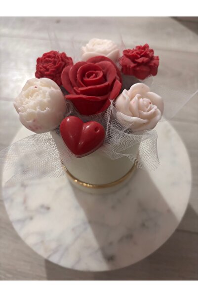 Roots&Flame Floral Arrangement Carved Candles in Velvet Box – Roses and Heart...