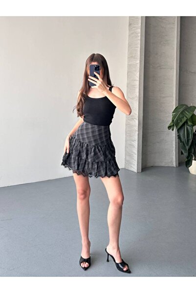 DAME Women's Plaid Patterned Side Zip Detail Chiffon Mini Skirt