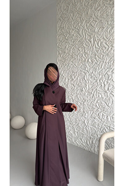 OZA Luxury Abaya with Matching Veil – Elegant Plum Abaya with Crystal Brooch