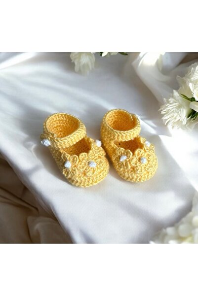 nimetabla Yeni Doğan El Örgüsü Bebek Patiği