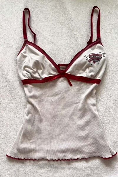 Karakedi Heart Life White Red Stripe Detail Strap Body