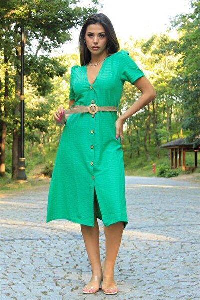 Dipmoda فستان نسيلي بوتيك نسائي أخضر مكون من حزام قطع بتفاصيل أزرار وياقة على...