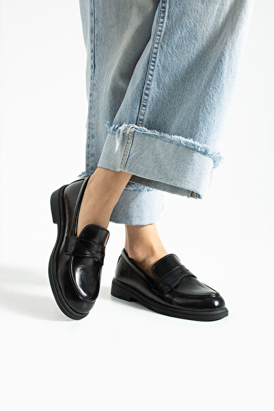 Gökçe Shoes Saku Siyah Desenli Rugan Sade Günlük Kullanım Kadın Loafer Ayakkabı