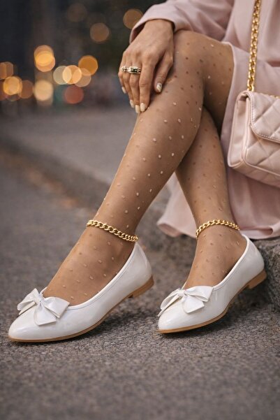 Slipcat Elegant Women's Daily Ribbon Detailed Round Toe Stylish Ballerinas