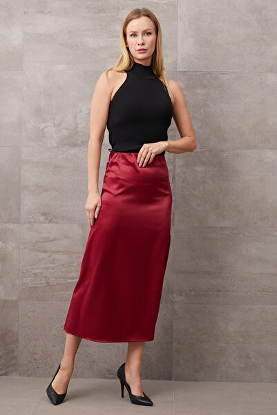 zenne Satin Skirt Burgundy