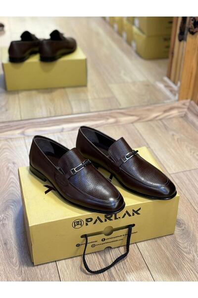 Parlak Hakiki Deri Tokalı Klasik Kösele Taban Ayakkabı