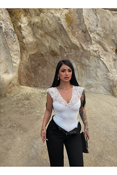 kırmızı butiks Λευκό ολόσωμο κορμάκι με κορδόνια μπροστά και πίσω