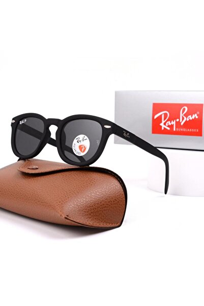 Ray-Ban نظارات شمسية عصرية بتصميم وايفارير، بإطار أسود وعدسات رمادية واقية من...