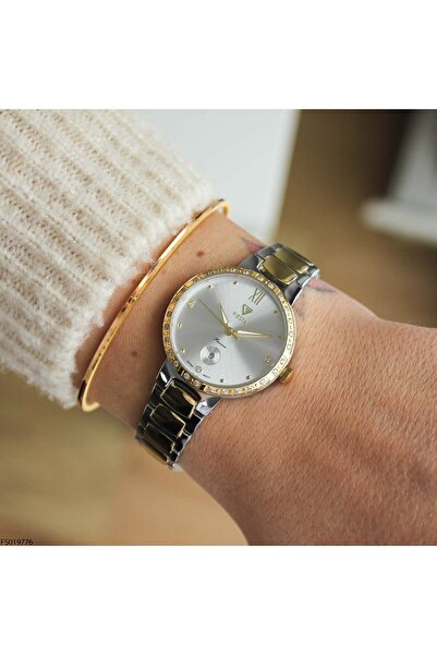 Fiesta Fs019776 Women Wrist Watch with Steel Cord