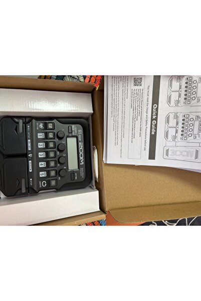 EB MUSİC Zoom G1 Four efeckt pedalı
