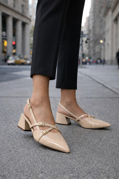 Xilway Kadın Bej Sivri Burun Mary Jane Kısa Topuklu Günlük Klasik Babet