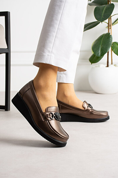 MERVESTORE Kalp Buckled High Sole Shoes