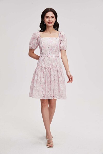 menta Short-sleeve square-neck patterned short dress