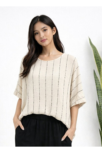 White By Nature بلوزة ناتشورال مخطط