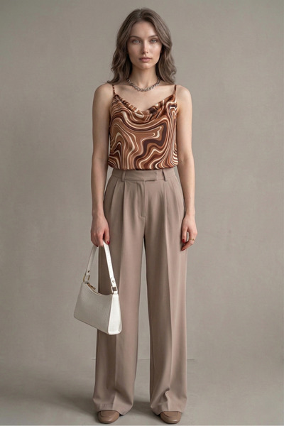 MELA ROSSA Bluză de damă din țesătură Sandy, cu model cremă maro, guler tip D...