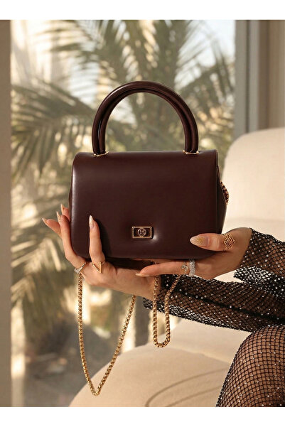 Çanta Trend Women's Brown Mini Box Handbag with Bag Sides and Crisscross Stra...