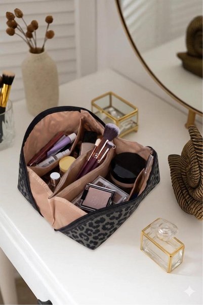 MorBebe Large Size Makeup Organizer Bag Pieces I Cosmetics Bag Pieces I Travel Makeup Organizer I Compartmentalized Makeup Organizer Bag Pieces