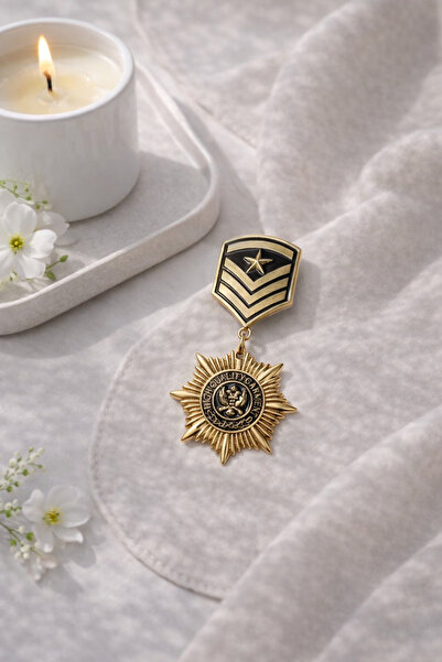 İZEV Askeri Rozet Figürlü Broş