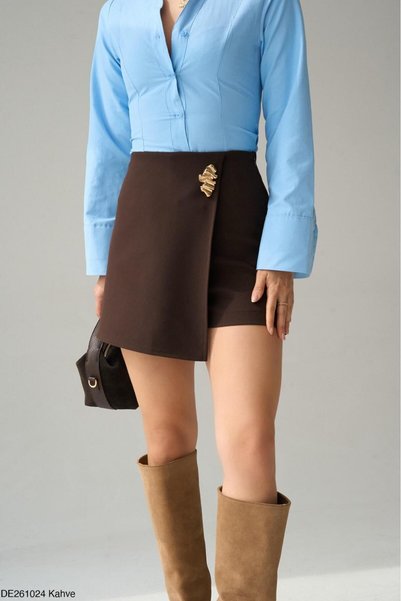 CADDELAMODA Women's Premium Shorts Skirt with Brooch