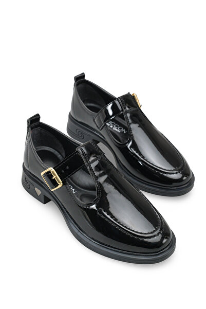 Riccon حذاء نسائي حذاء لوفر 0012350 من الجلد الأسود اللامع