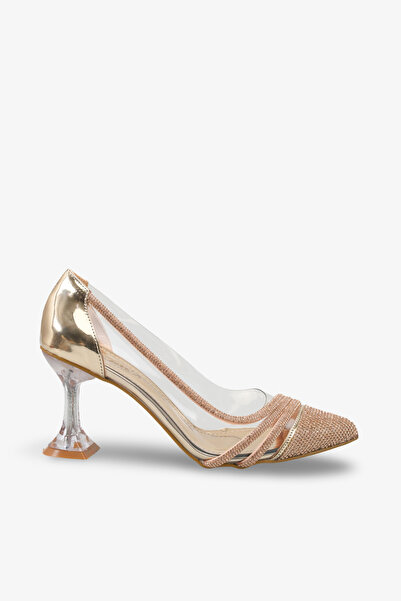 Cananın Pabuçları حذاء نسائي ذهبي بكعب مرصع بالأحجار من ديفا