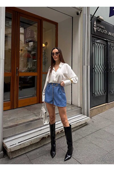 Fav Style Women's Eyelet Detailed Chain Belt Pack Mini Shorts Blue