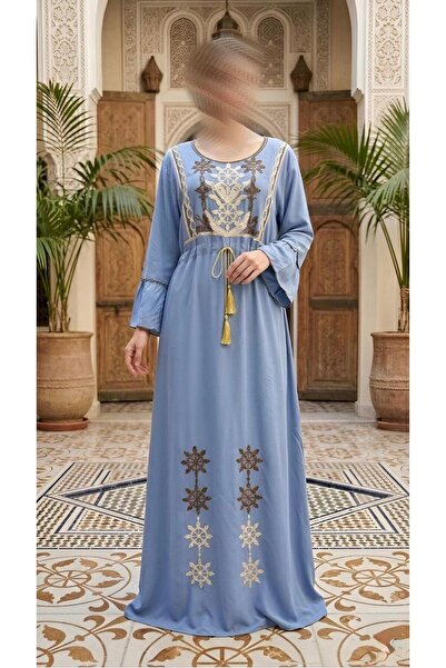 ISHRAQAT AL-AMAL Elegant long dress with a waist tie and flowing sleeves