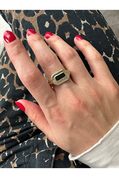 ringbox خاتم بلاك هارليت مرصّع بالأحجار