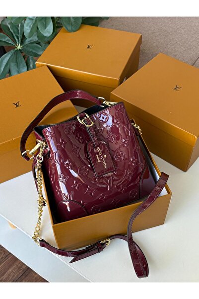 GGGG Bags with their accessories