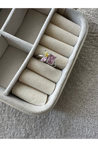 ringbox Butterfly Ring