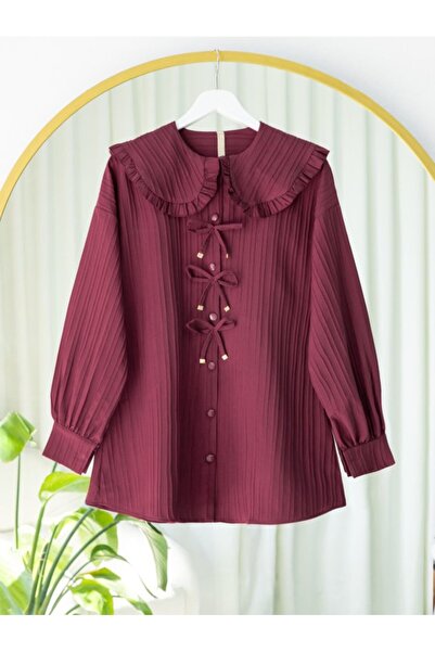 COjans Buttoned Shirt with Ribbon Detail on the Front - Burgundy