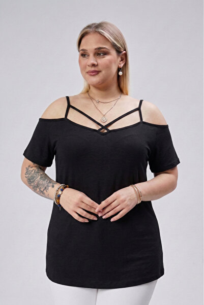 Curvy Trend Plus Size Crossed Piping Strap Blouse