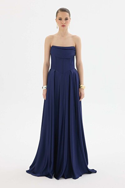 Carmen Lacivert Yırtmaçlı Uzun Saten Abiye Elbise